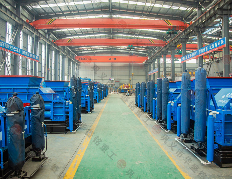 处理建筑废料用什么设备？破碎红砖用U体育（中国）好吗？